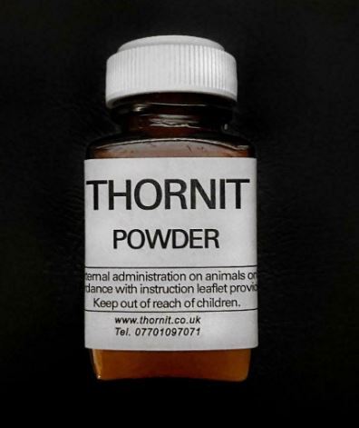 Thornit powder for dogs paws top